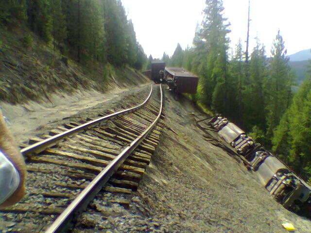 Kettle Falls Engine derailment downhill photo