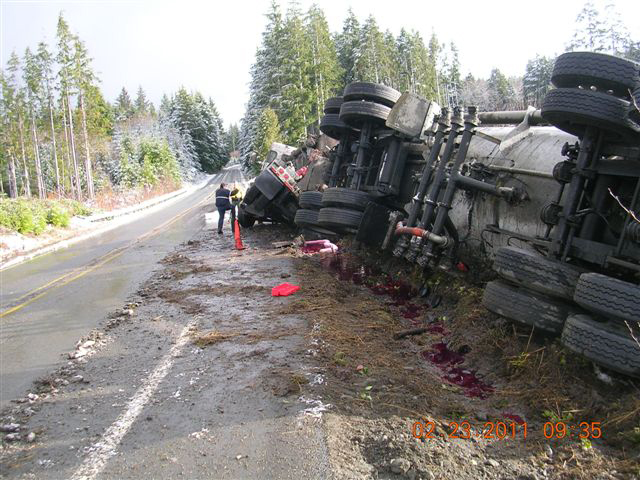 Pettit Oil Company truck on side of Hwy 101 near mile post 167.
